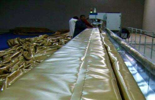 High-frequency welding in the South Safety Net workshop